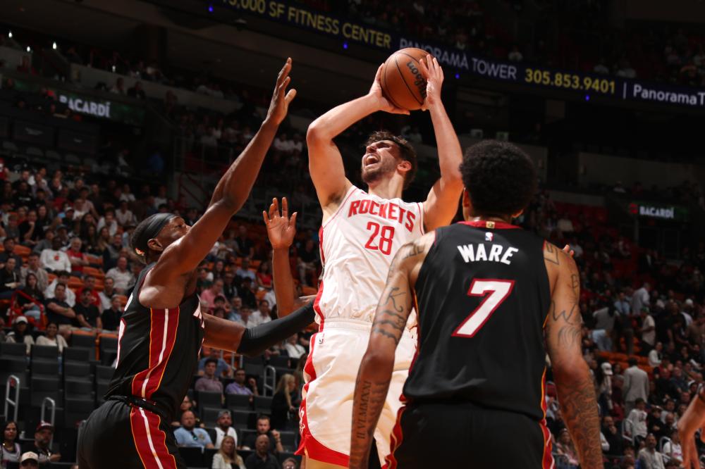 引人关注的 引人关注的